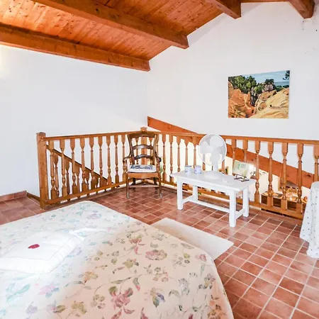 Ferienhaus Lovely In Roussillon With Kitchen *